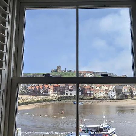 Vakantiehuis Sea View Prime Historic Old Town Location *