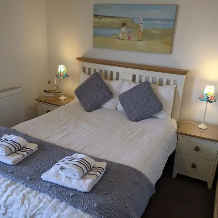 Sea View Prime Historic Old Town Location Whitby